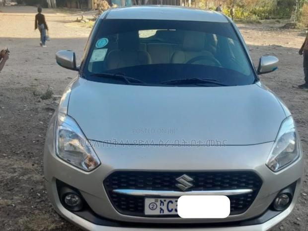 Suzuki Swift 2022 Teal