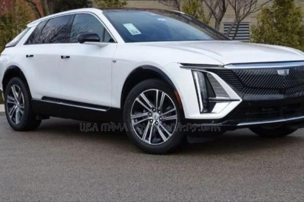 Cadillac Lyriq 2024 Ivory