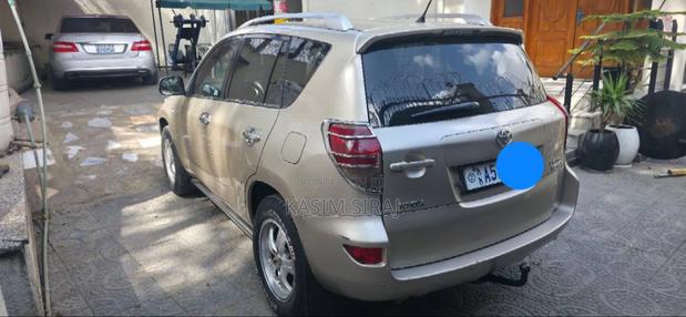 Toyota RAV4 Limited 2011 Blue