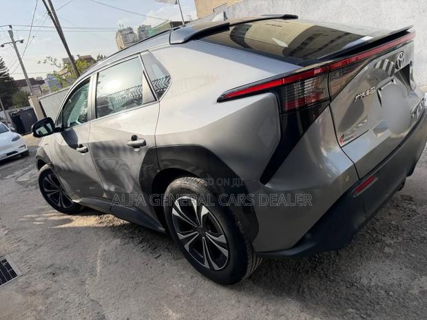 Toyota bZ4X 2022 Gray
