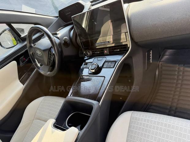 Toyota bZ4X 2022 Gray