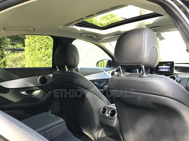 Mercedes-Benz C180 2017 Black
