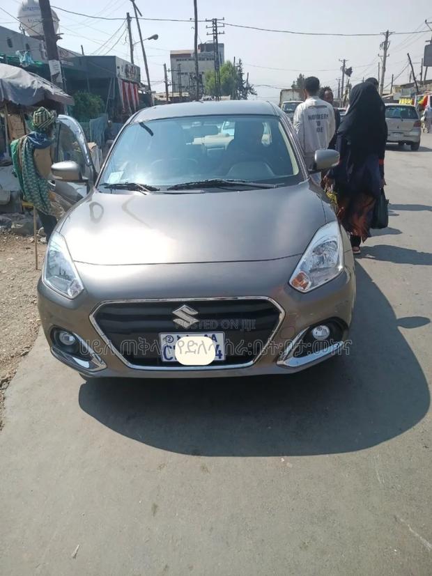 Suzuki Dzire 2023 Gray