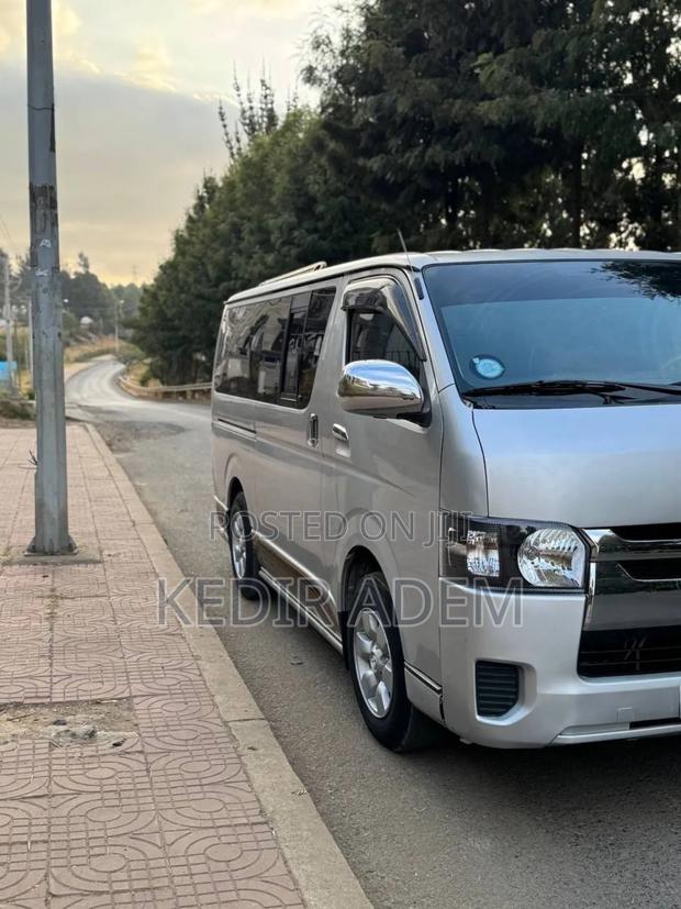 Toyota Toyoace 2007 Silver