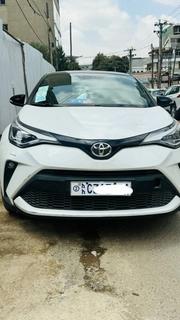 Toyota C-HR 2022 White for sale