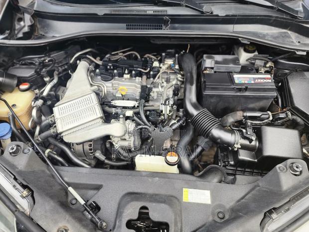 Toyota C-HR 2017 Gray
