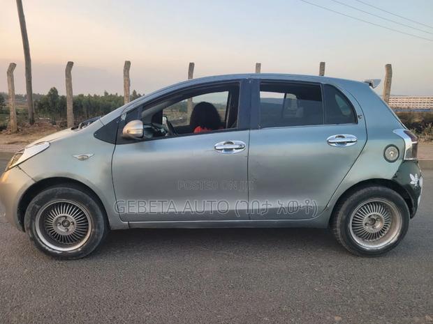 Toyota Yaris 2007 Silver