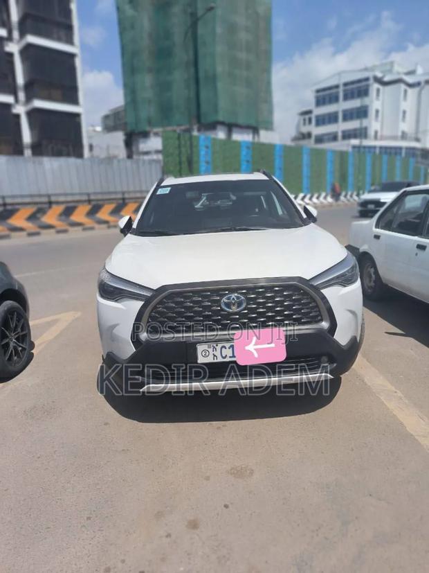 Toyota Corolla Cross 2023 White