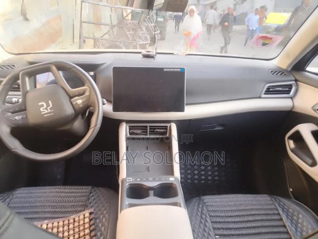 BYD Yuan Up 2025 Gray