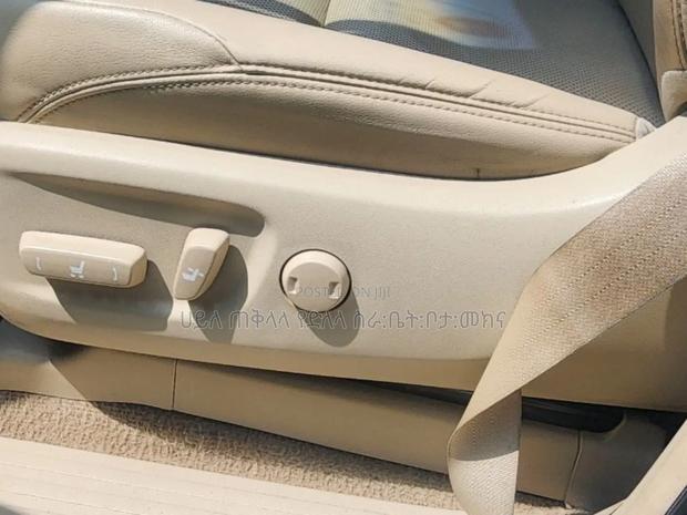 Toyota Land Cruiser Prado 2021 Silver