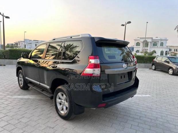 Toyota Land Cruiser Prado 2.8 D-4D 2014 Black