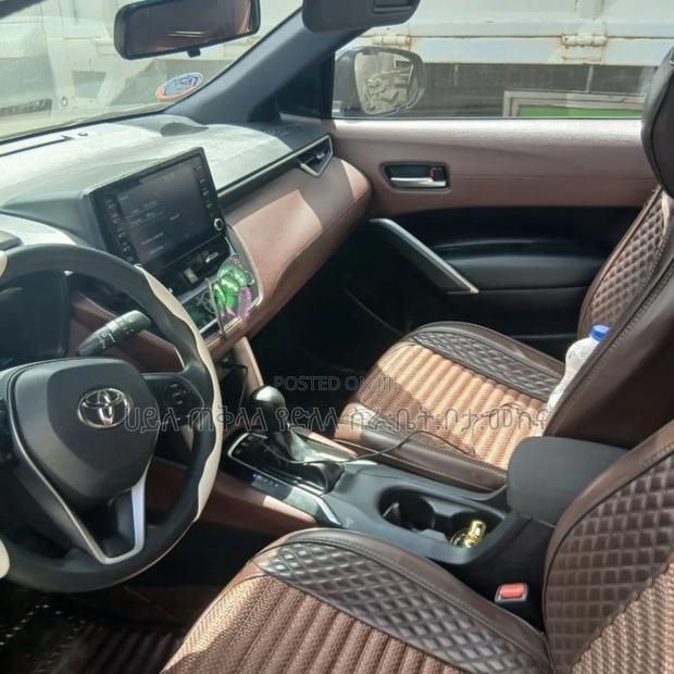 Toyota Corolla Cross Hybrid 2024 Matt Black
