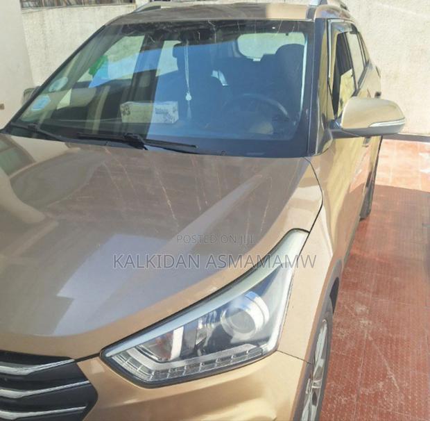 Hyundai Creta 2016 Gold