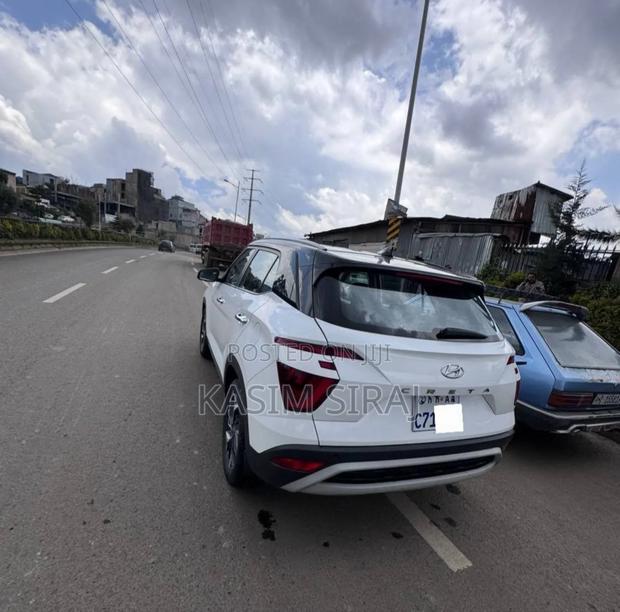 Hyundai Creta 2024 White