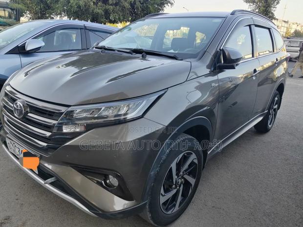 Toyota Rush 2023