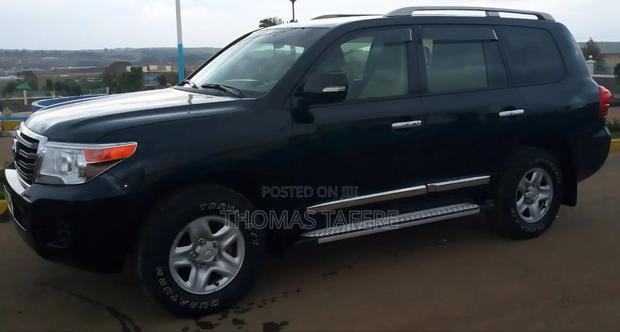 Toyota Land Cruiser 2015