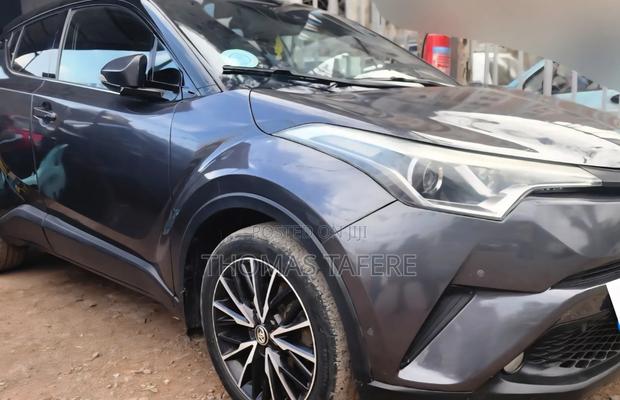Toyota C-HR 2017 Gray