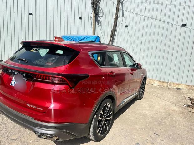 Jetour X70 2023 Red