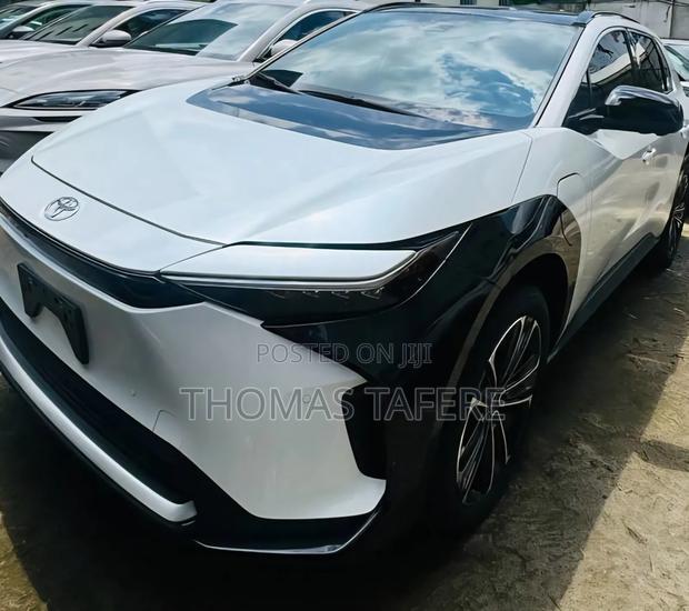 New Toyota bZ4X 2023 Gray