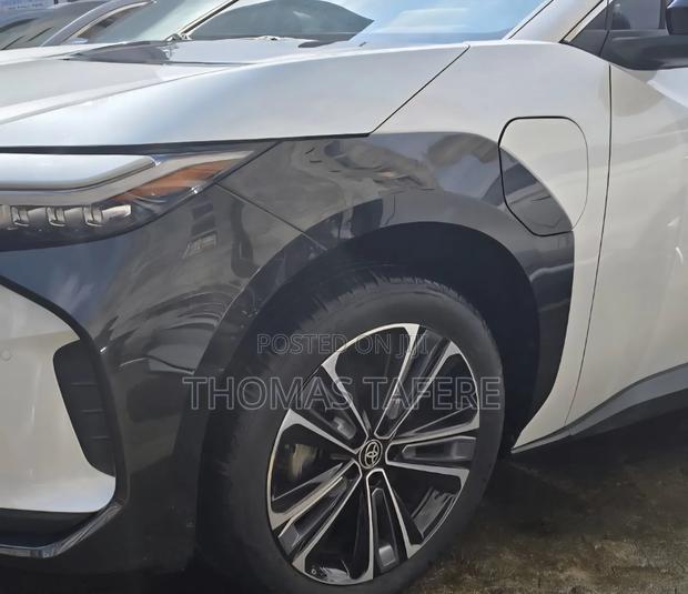 New Toyota bZ4X 2023 Gray