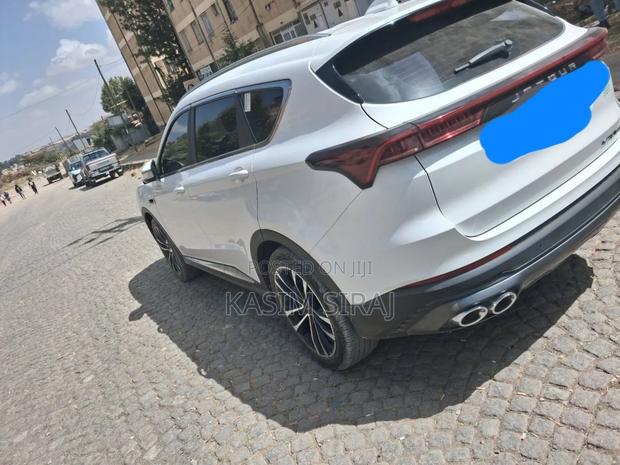 Jetour X70 Plus 2023 White