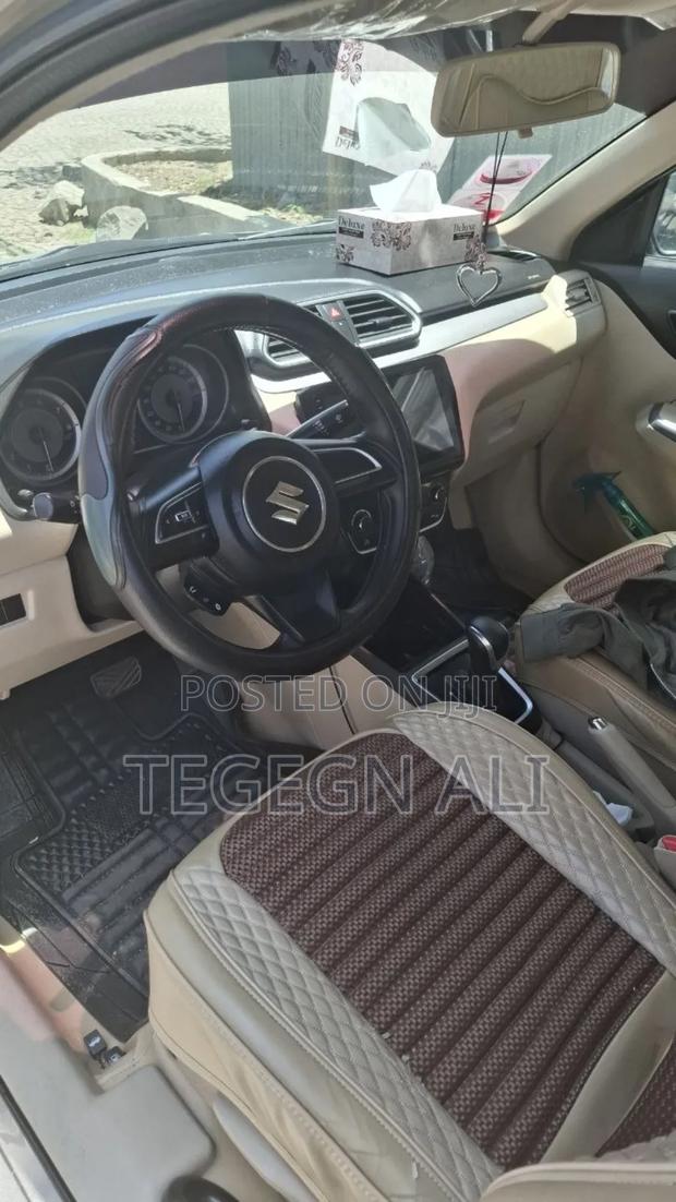 Suzuki Dzire 2022 Gray