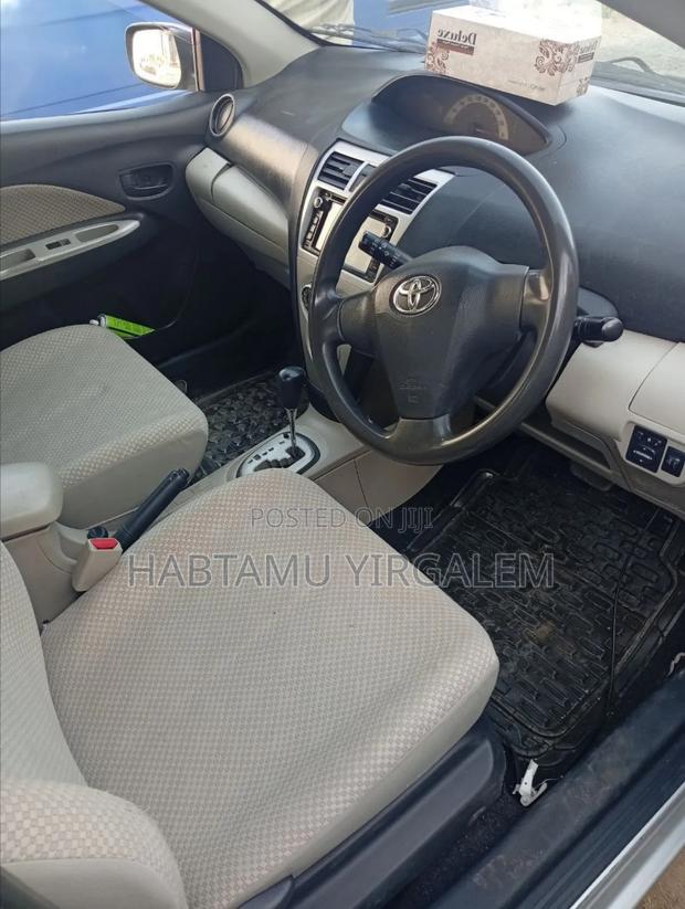 Toyota Yaris 2007 Silver