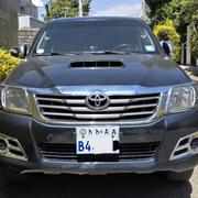 Toyota Hilux 2013 Gray for sale