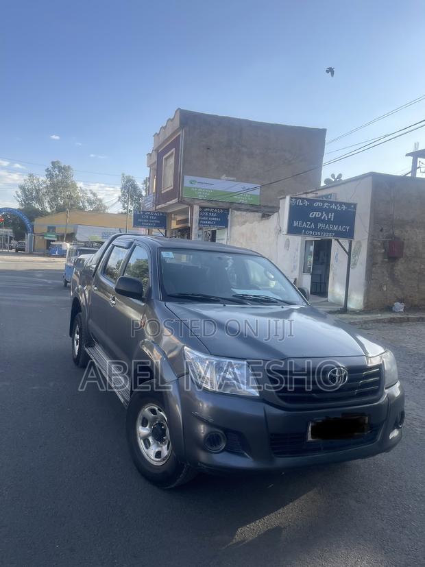 Toyota Hilux 3.0 D-4D 4x4 2014 Black
