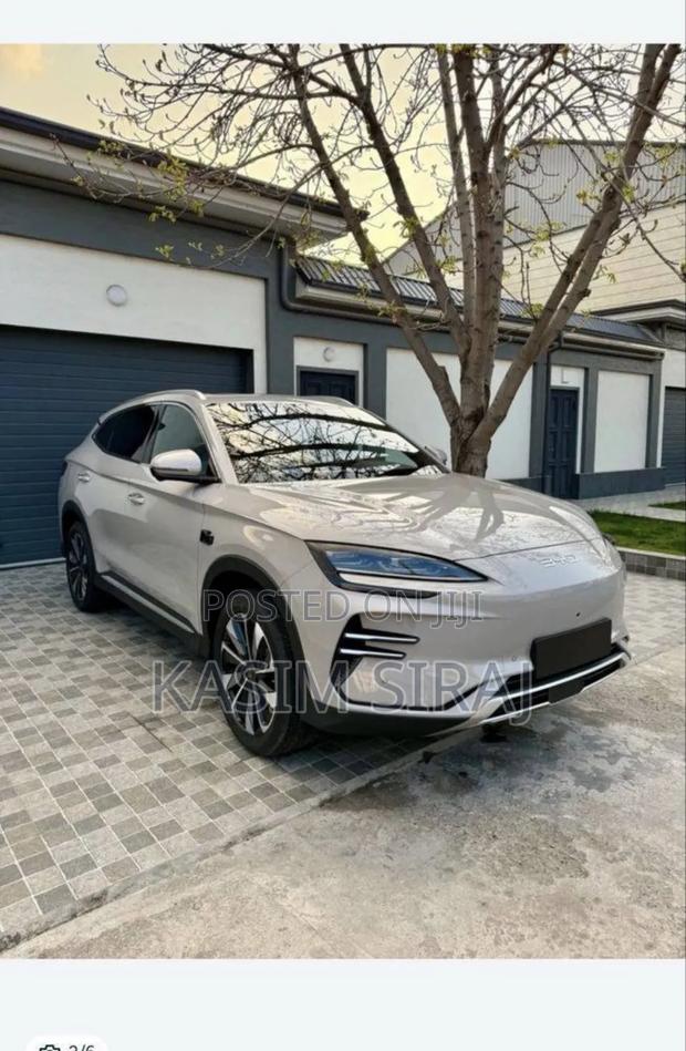 New BYD Song Plus 2025 Blue