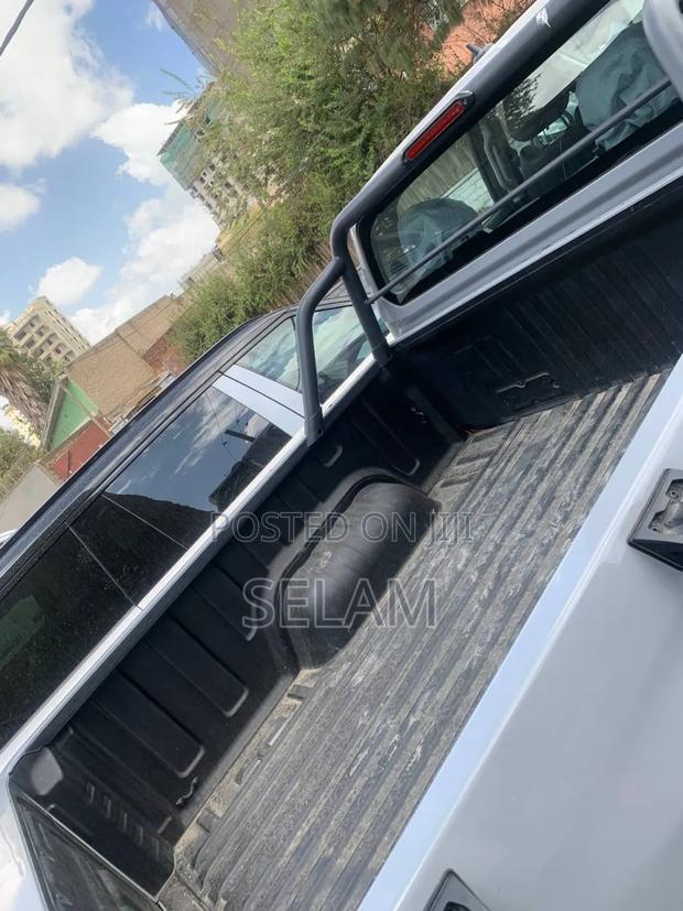 New Changan Hunter Plus 2.0 Petrol 4x4 2025 Silver