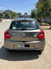 Suzuki Swift 2021 Gray for sale