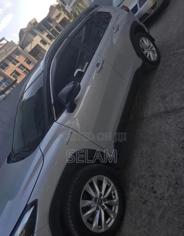Toyota Corolla Cross 2024 Silver