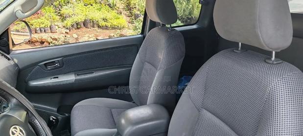 Toyota Hilux WORKMATE 4x4 2013 Gray