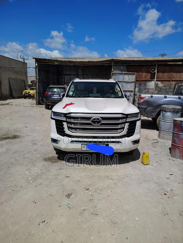 New Toyota Land Cruiser 2023 White