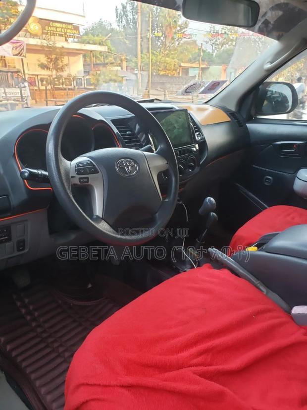Toyota Hilux 2007 Black
