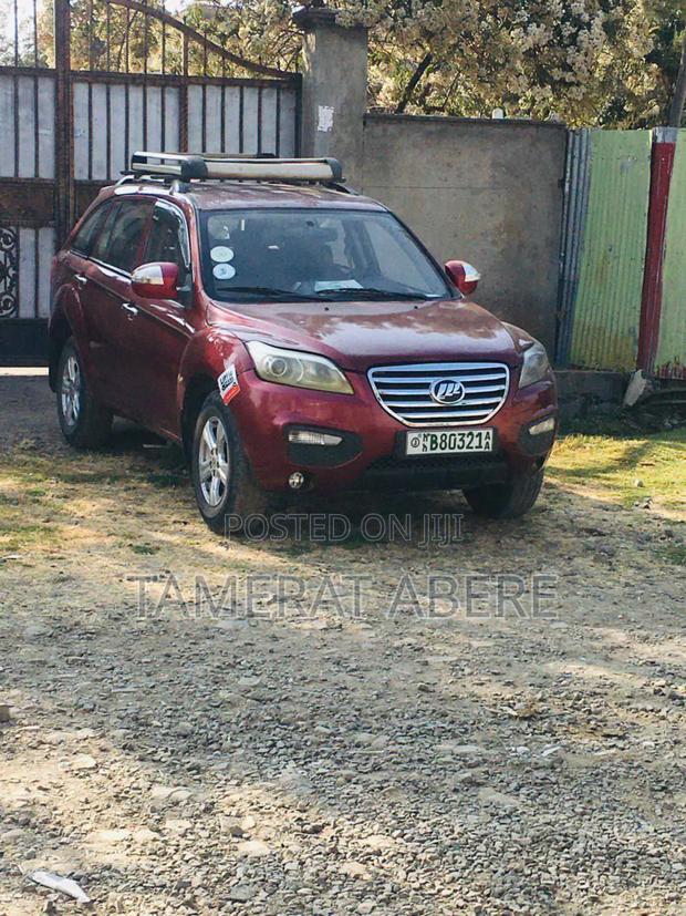 Lifan Abay 1.6 Hatchback FWD 2012 Red
