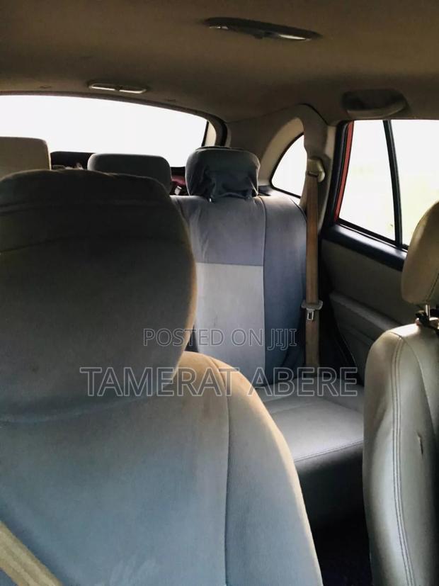 Lifan Abay 1.6 Hatchback FWD 2012 Red