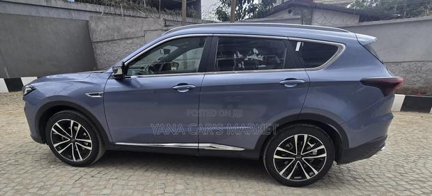 Jetour X70 Plus 1.5 7-Seater FWD 2022 Blue