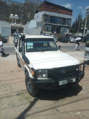Toyota Hilux 2018 White for sale