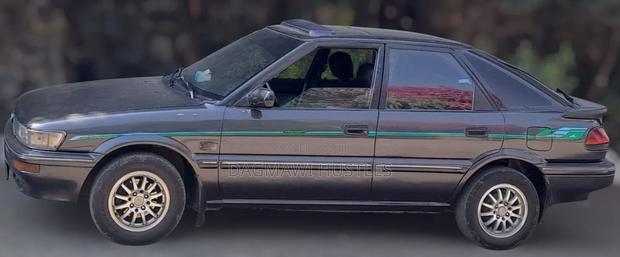 Toyota Corolla 1.3 Hatchback 1991 Gray