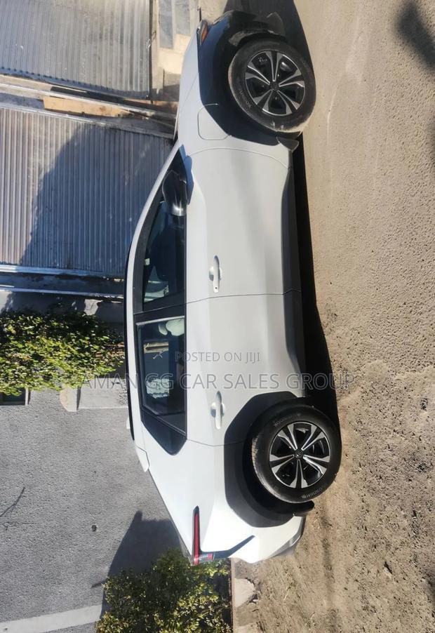 Toyota bZ4X 2024 White