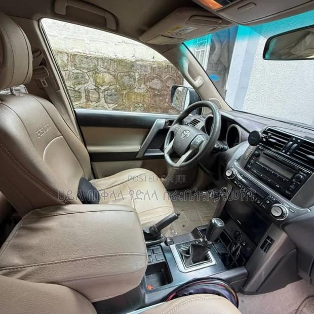 Toyota Land Cruiser Prado 2013 Teal
