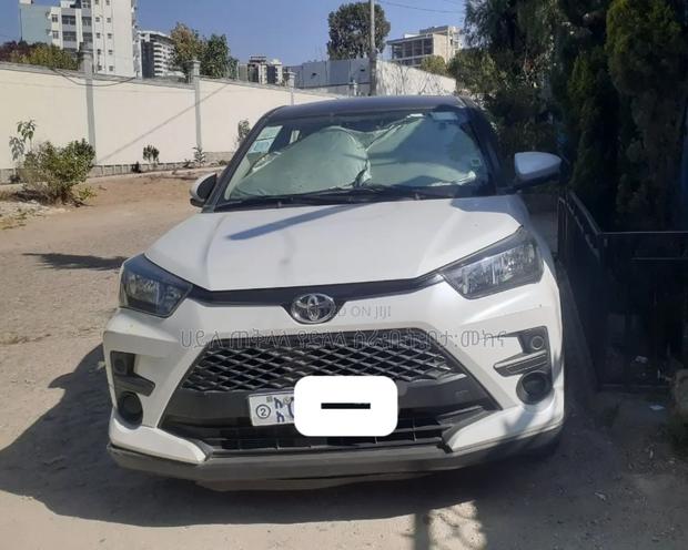 Toyota Raize 2022 Ivory