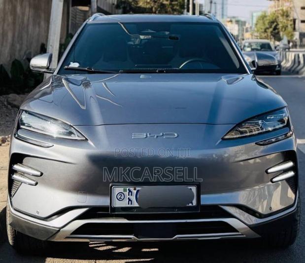 BYD Song Plus EV FWD 2024 Gray