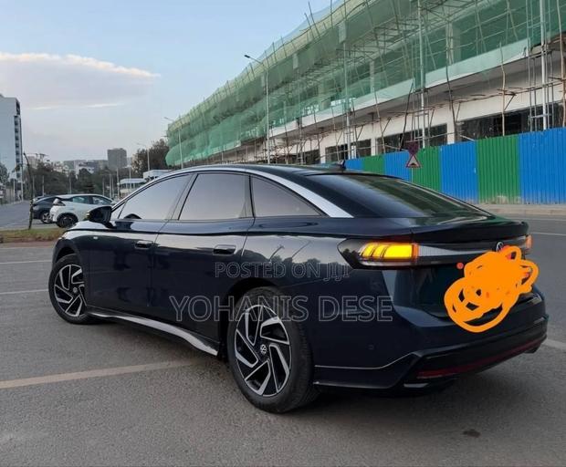 Volkswagen ID.7 2025 Matt Black