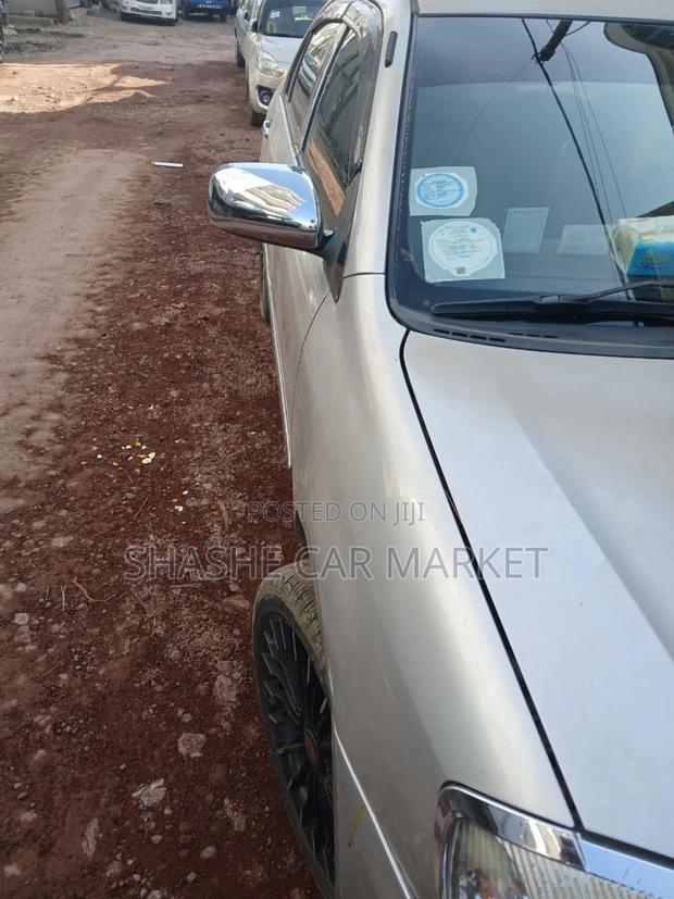 Toyota Corolla 2004 Silver