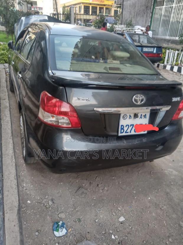Toyota Belta 2008 Blue