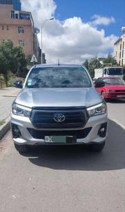 Toyota Hilux 2020 Gray for sale
