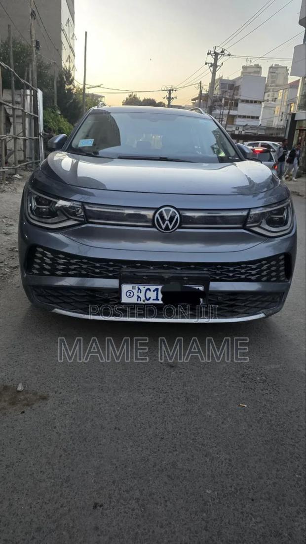 Volkswagen ID.6 2022 Gray